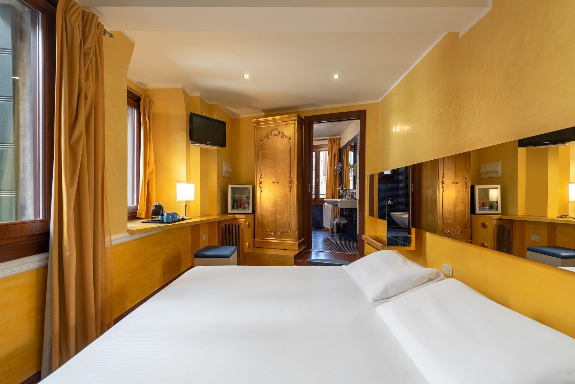 Sogno Di Giulietta E Romeo Hotel Venice Luaran gambar