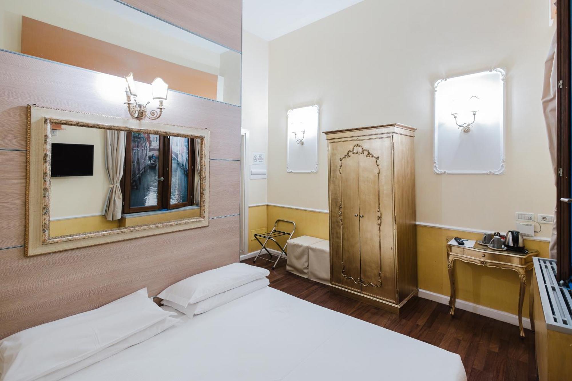 Sogno Di Giulietta E Romeo Hotel Venice Luaran gambar